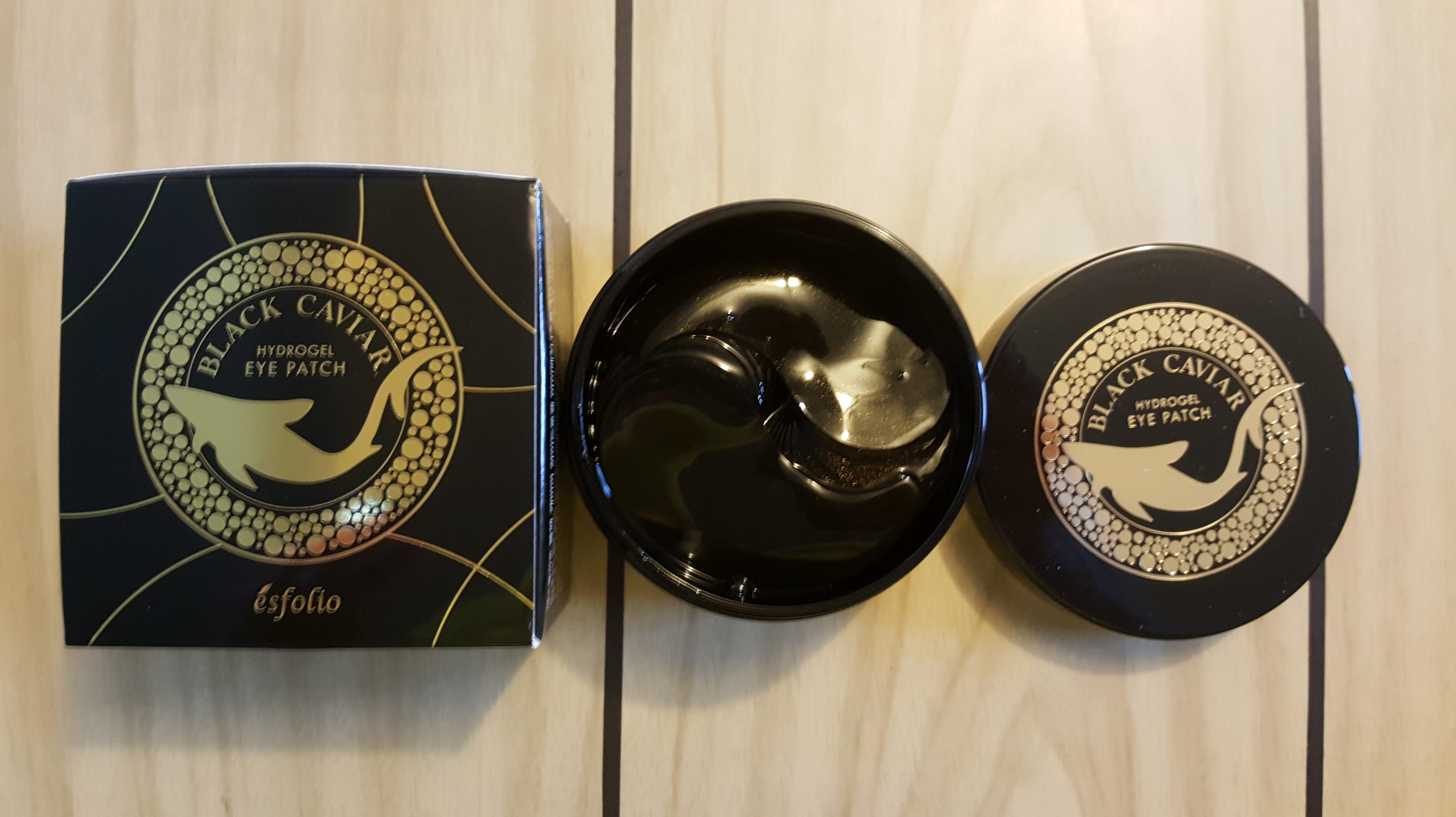 Тайские гидрогелевые патчи для ухода за кожей вокруг глаз от морщин с чёрной икрой ESFOLIO Black Caviar Hydrogel eye patch 60 шт.