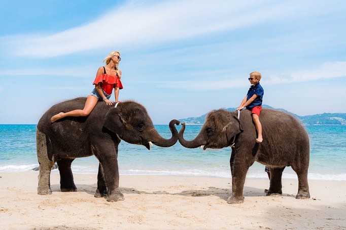 Хотите побывать в будущем Отправляйтесь в Таиланд и очутитесь в 2565 году!