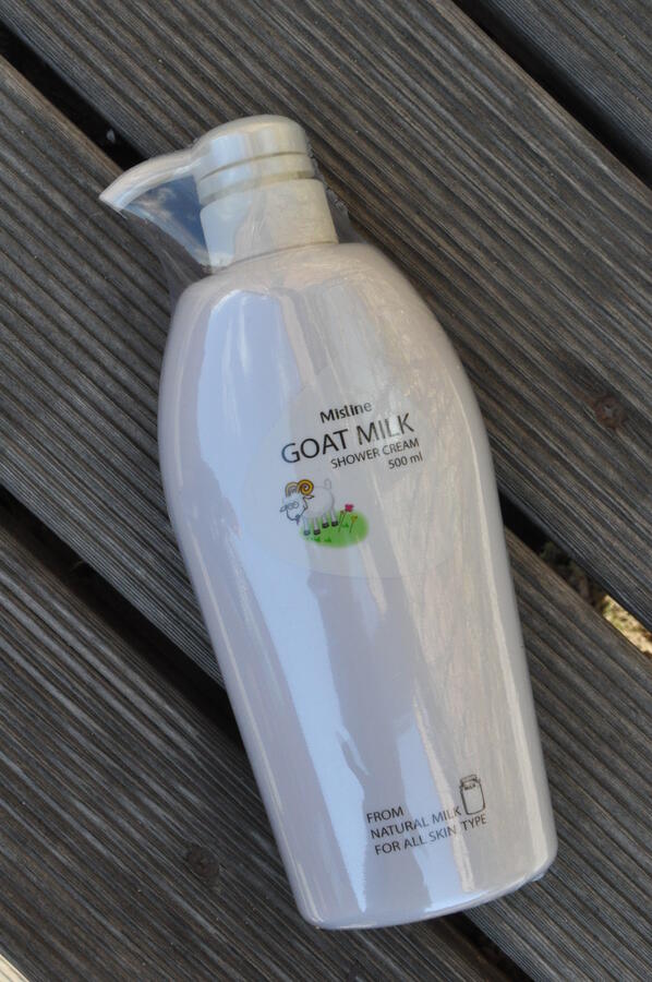 Тайский крем для душа с козьим молоком Mistine Goat Milk Shower Cream 500 мл. крем для душа из тайланда